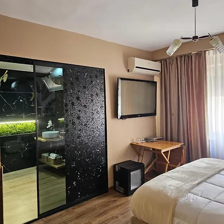 Skanderbeg Square M Apartments, Center, * Τίρανα